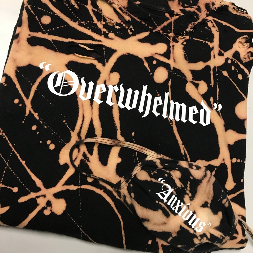 EXCLUSIVE 1/1 CUSTOM DYED MASK AND T-SHIRT BUNDLE